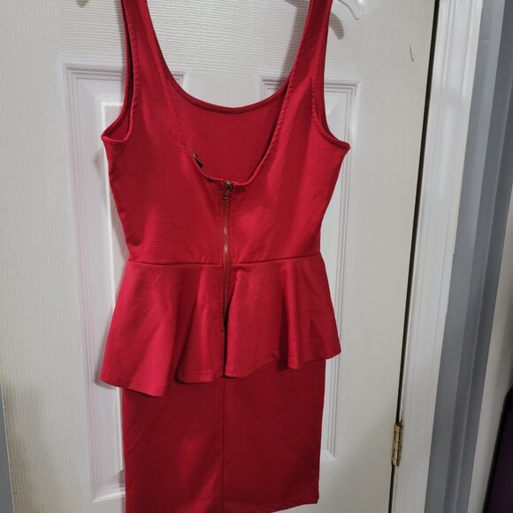 Red dress top - Picture 2 of 2